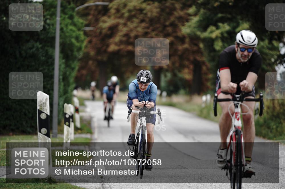 30.08.2026 - Elbe Triathlon Hamburg Michael Burmester http://msf.ph/oto/10072058 30.08.2026 10:10:53 Radfahren 497, 626, 731, 756, 979 meine-sportfotos.de