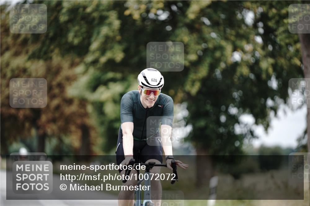 30.08.2026 - Elbe Triathlon Hamburg Michael Burmester http://msf.ph/oto/10072072 30.08.2026 10:10:59 Radfahren 497, 626, 747 meine-sportfotos.de