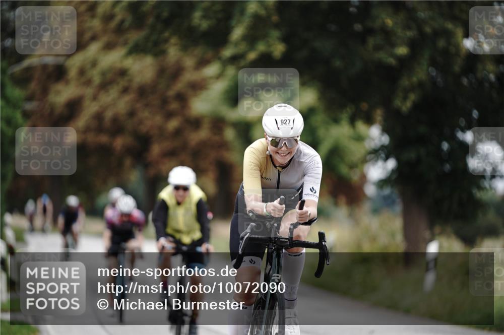 30.08.2026 - Elbe Triathlon Hamburg Michael Burmester http://msf.ph/oto/10072090 30.08.2026 10:11:15 Radfahren 364, 581, 633, 749, 836, 927 meine-sportfotos.de