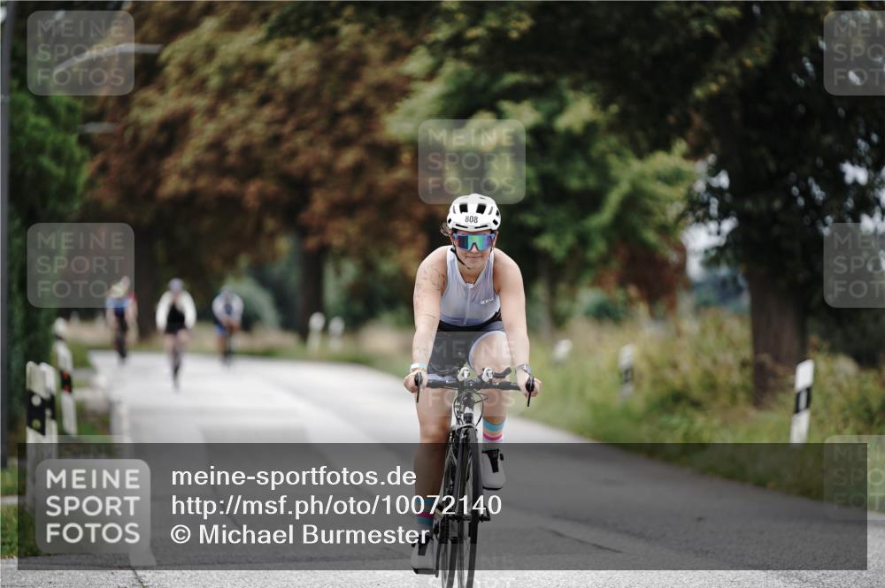 30.08.2026 - Elbe Triathlon Hamburg Michael Burmester http://msf.ph/oto/10072140 30.08.2026 10:11:34 Radfahren 557, 808 meine-sportfotos.de