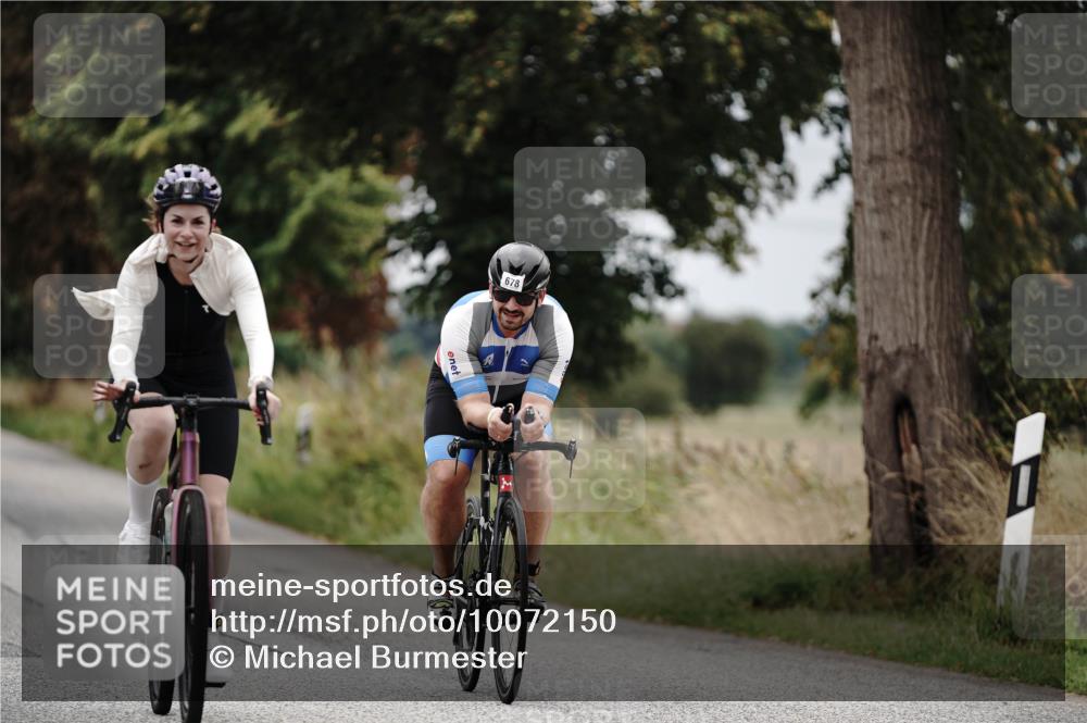 30.08.2026 - Elbe Triathlon Hamburg Michael Burmester http://msf.ph/oto/10072150 30.08.2026 10:11:41 Radfahren 538, 575, 576, 678, 907 meine-sportfotos.de