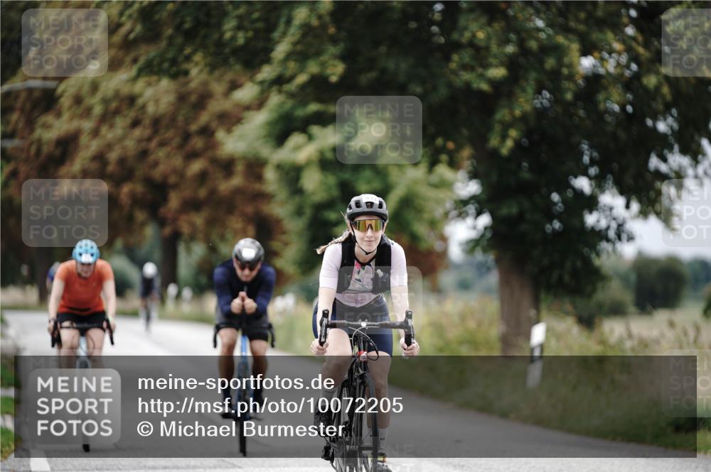30.08.2026 - Elbe Triathlon Hamburg Michael Burmester http://msf.ph/oto/10072205 30.08.2026 10:12:26 Radfahren 437, 569, 734, 833, 902, 939, 976 meine-sportfotos.de