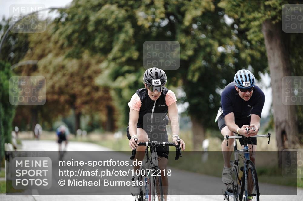 30.08.2026 - Elbe Triathlon Hamburg Michael Burmester http://msf.ph/oto/10072218 30.08.2026 10:12:33 Radfahren 569, 648, 734, 939 meine-sportfotos.de