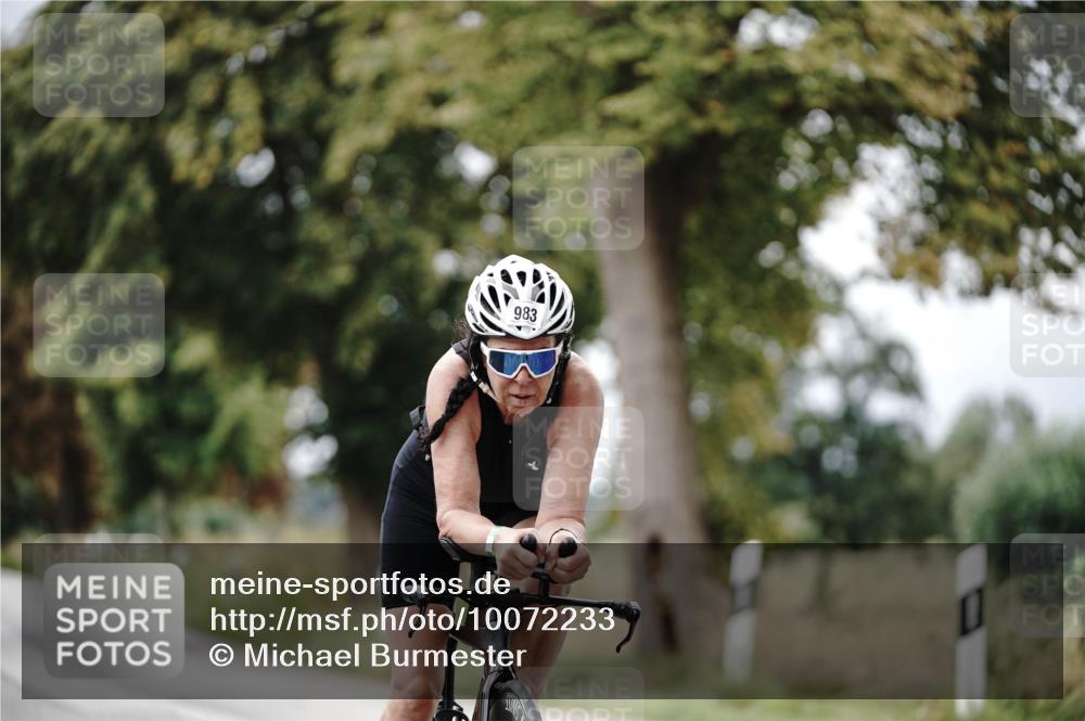 30.08.2026 - Elbe Triathlon Hamburg Michael Burmester http://msf.ph/oto/10072233 30.08.2026 10:12:50 Radfahren 410, 657, 669, 813, 983 meine-sportfotos.de