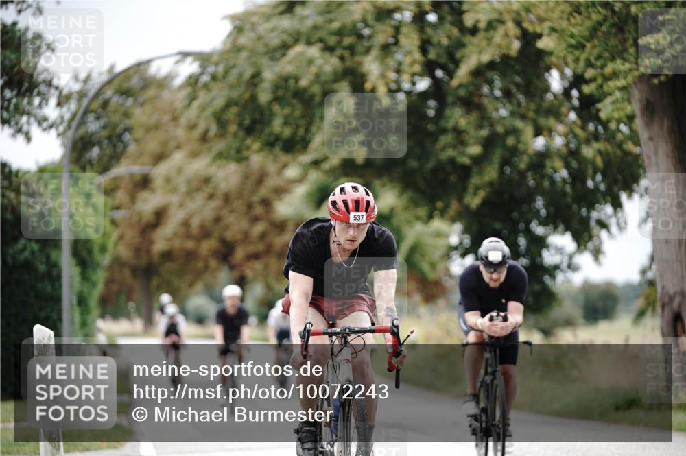 30.08.2026 - Elbe Triathlon Hamburg Michael Burmester http://msf.ph/oto/10072243 30.08.2026 10:12:59 Radfahren 441, 537, 664, 669, 722, 728, 813, 872, 883 meine-sportfotos.de
