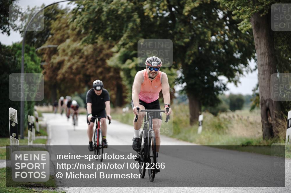 30.08.2026 - Elbe Triathlon Hamburg Michael Burmester http://msf.ph/oto/10072266 30.08.2026 10:13:18 Radfahren 457, 505, 526, 590, 619, 643, 656, 950 meine-sportfotos.de