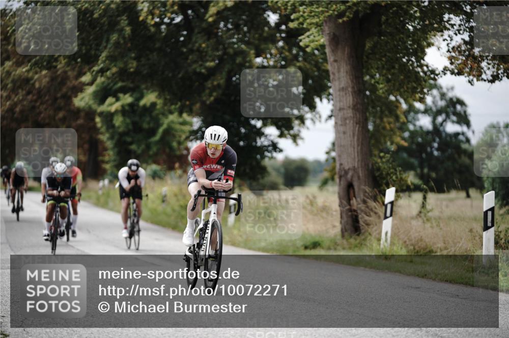 30.08.2026 - Elbe Triathlon Hamburg Michael Burmester http://msf.ph/oto/10072271 30.08.2026 10:13:22 Radfahren 457, 505, 526, 619, 643, 752, 887 meine-sportfotos.de