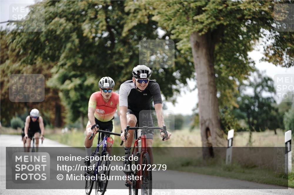 30.08.2026 - Elbe Triathlon Hamburg Michael Burmester http://msf.ph/oto/10072279 30.08.2026 10:13:25 Radfahren 505, 526, 619, 643, 752, 887 meine-sportfotos.de