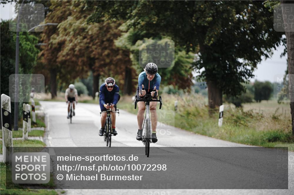 30.08.2026 - Elbe Triathlon Hamburg Michael Burmester http://msf.ph/oto/10072298 30.08.2026 10:13:39 Radfahren 604, 673, 768, 788, 926 meine-sportfotos.de