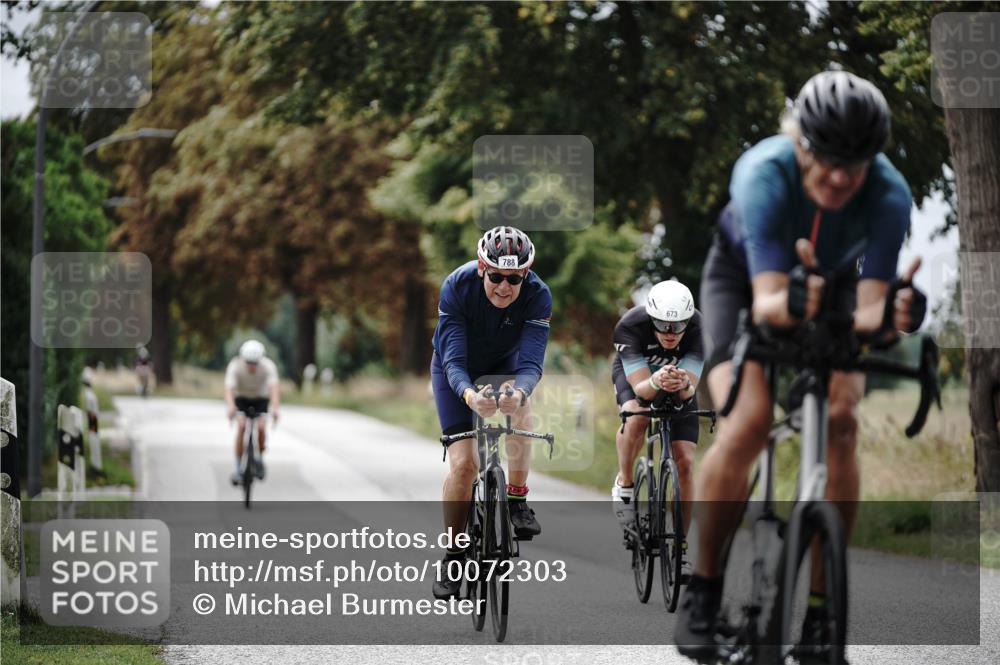 30.08.2026 - Elbe Triathlon Hamburg Michael Burmester http://msf.ph/oto/10072303 30.08.2026 10:13:41 Radfahren 604, 673, 768, 788 meine-sportfotos.de