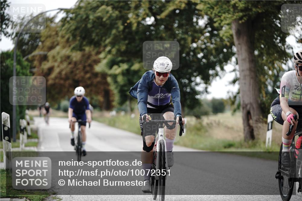 30.08.2026 - Elbe Triathlon Hamburg Michael Burmester http://msf.ph/oto/10072351 30.08.2026 10:14:32 Radfahren 506, 607, 750, 803, 918, 932, 944 meine-sportfotos.de