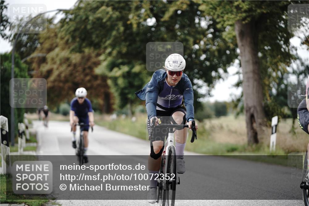30.08.2026 - Elbe Triathlon Hamburg Michael Burmester http://msf.ph/oto/10072352 30.08.2026 10:14:32 Radfahren 506, 607, 750, 803, 918, 932, 944 meine-sportfotos.de