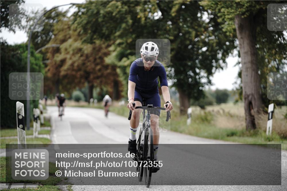 30.08.2026 - Elbe Triathlon Hamburg Michael Burmester http://msf.ph/oto/10072355 30.08.2026 10:14:33 Radfahren 506, 607, 750, 803, 918, 944 meine-sportfotos.de