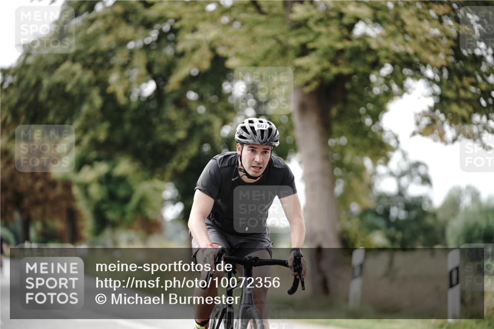 30.08.2026 - Elbe Triathlon Hamburg Michael Burmester http://msf.ph/oto/10072356 30.08.2026 10:14:39 Radfahren 413, 607, 918 meine-sportfotos.de