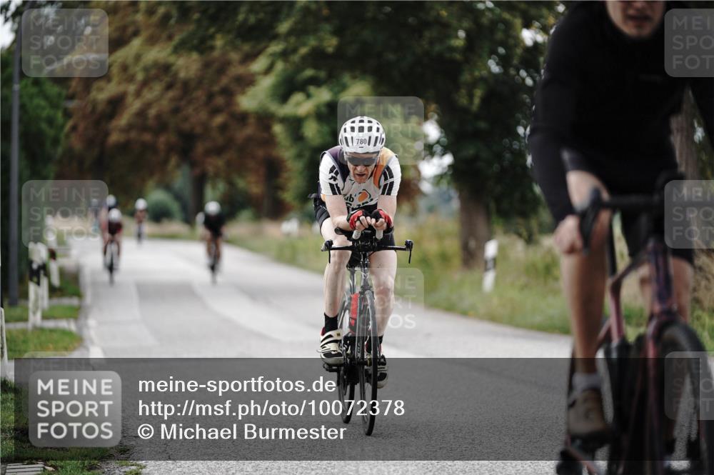 30.08.2026 - Elbe Triathlon Hamburg Michael Burmester http://msf.ph/oto/10072378 30.08.2026 10:15:06 Radfahren 503, 769, 780, 891, 898, 954 meine-sportfotos.de