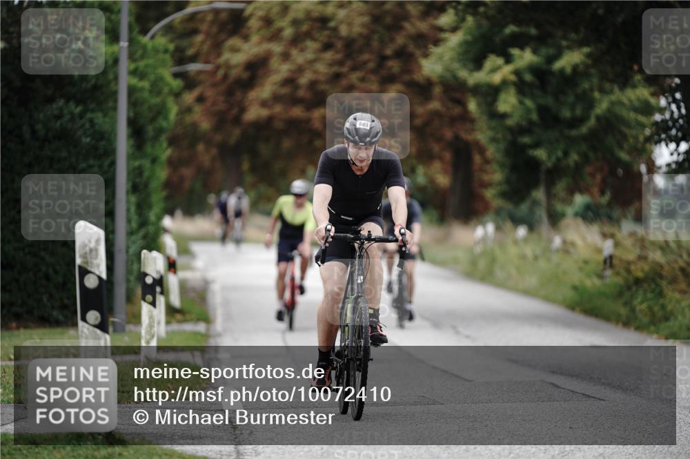 30.08.2026 - Elbe Triathlon Hamburg Michael Burmester http://msf.ph/oto/10072410 30.08.2026 10:15:36 Radfahren 403, 579, 580, 603 meine-sportfotos.de