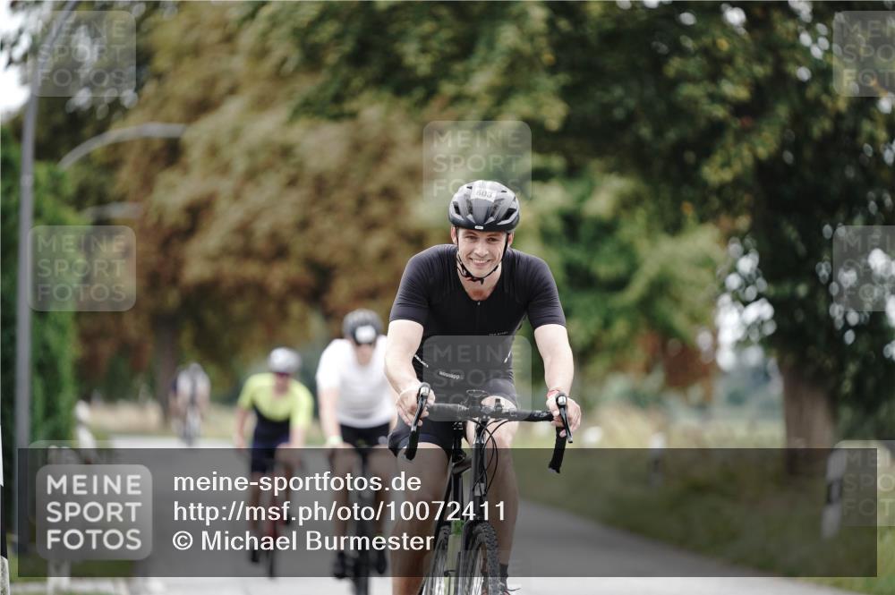 30.08.2026 - Elbe Triathlon Hamburg Michael Burmester http://msf.ph/oto/10072411 30.08.2026 10:15:37 Radfahren 403, 579, 580, 603 meine-sportfotos.de