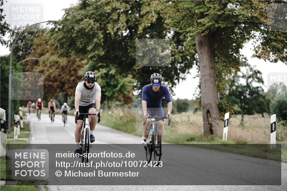 30.08.2026 - Elbe Triathlon Hamburg Michael Burmester http://msf.ph/oto/10072423 30.08.2026 10:15:48 Radfahren 404, 605, 647, 675, 737, 751 meine-sportfotos.de