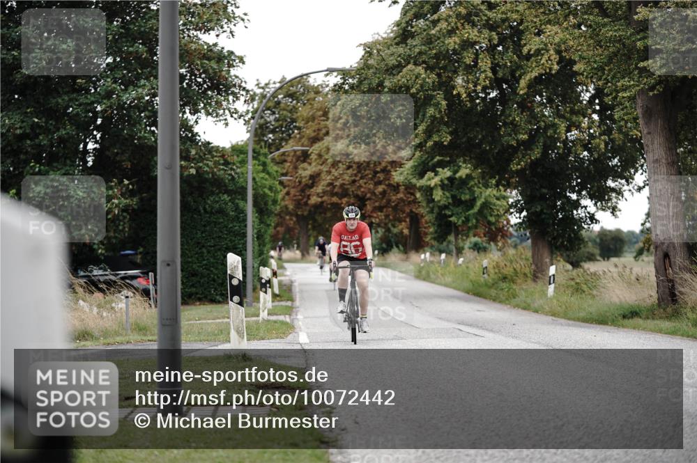 30.08.2026 - Elbe Triathlon Hamburg Michael Burmester http://msf.ph/oto/10072442 30.08.2026 10:16:01 Radfahren 479, 540, 566, 700 meine-sportfotos.de