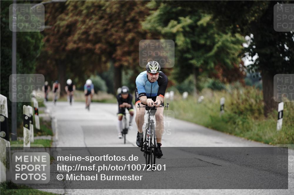30.08.2026 - Elbe Triathlon Hamburg Michael Burmester http://msf.ph/oto/10072501 30.08.2026 10:17:02 Radfahren 681, 782 meine-sportfotos.de