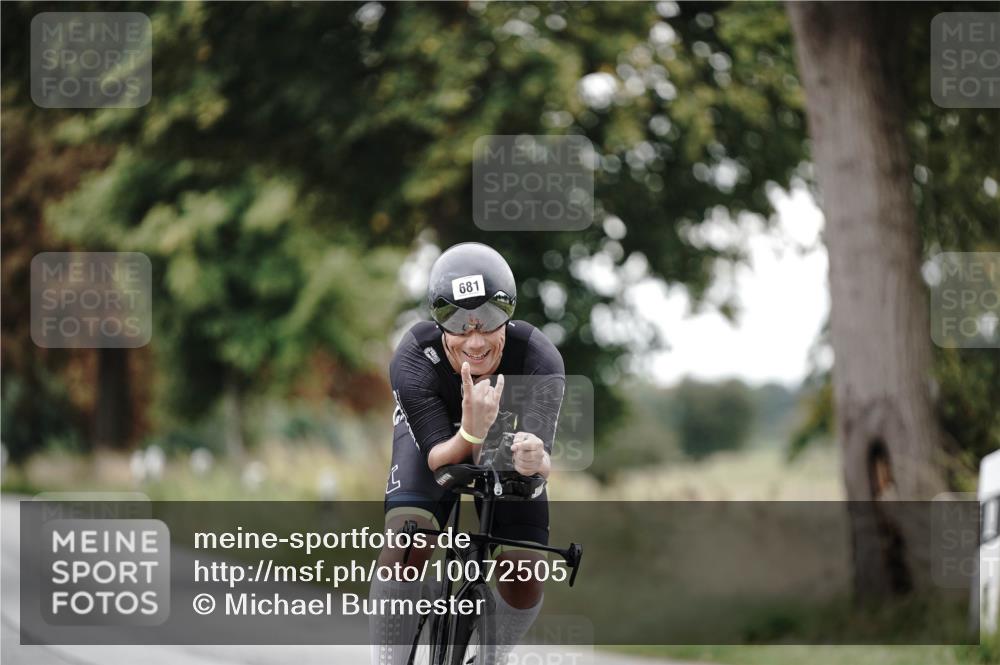 30.08.2026 - Elbe Triathlon Hamburg Michael Burmester http://msf.ph/oto/10072505 30.08.2026 10:17:04 Radfahren 681, 782, 947 meine-sportfotos.de