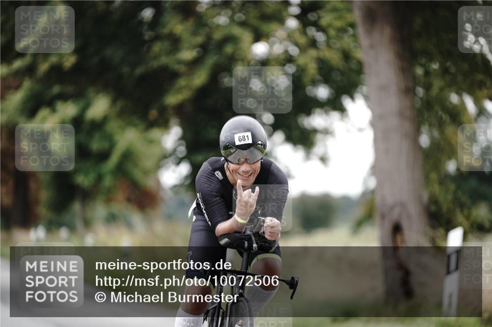 30.08.2026 - Elbe Triathlon Hamburg Michael Burmester http://msf.ph/oto/10072506 30.08.2026 10:17:04 Radfahren 681, 782, 947 meine-sportfotos.de