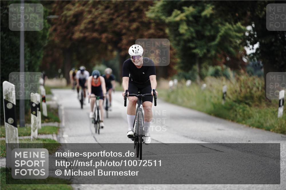 30.08.2026 - Elbe Triathlon Hamburg Michael Burmester http://msf.ph/oto/10072511 30.08.2026 10:17:11 Radfahren 546, 802, 826, 866, 947 meine-sportfotos.de