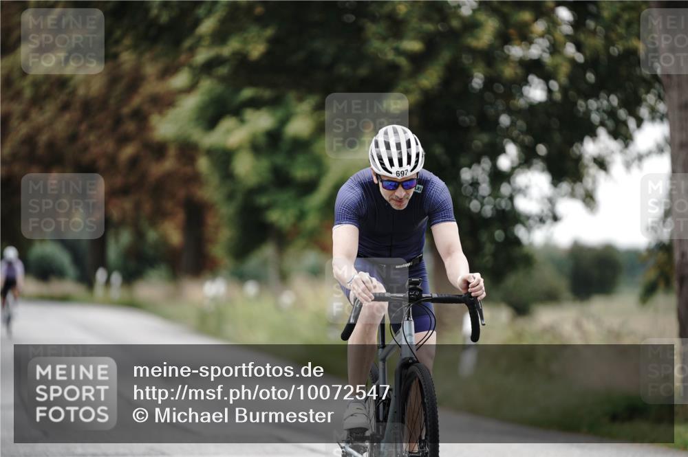 30.08.2026 - Elbe Triathlon Hamburg Michael Burmester http://msf.ph/oto/10072547 30.08.2026 10:17:45 Radfahren 697, 940 meine-sportfotos.de