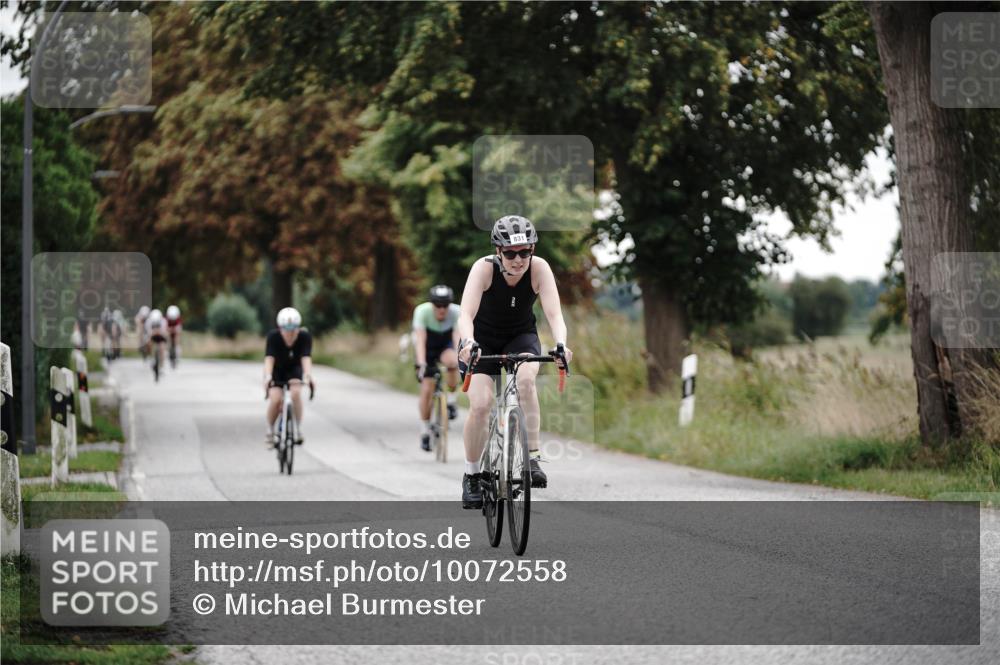 30.08.2026 - Elbe Triathlon Hamburg Michael Burmester http://msf.ph/oto/10072558 30.08.2026 10:18:17 Radfahren 475, 608, 640, 831, 864 meine-sportfotos.de