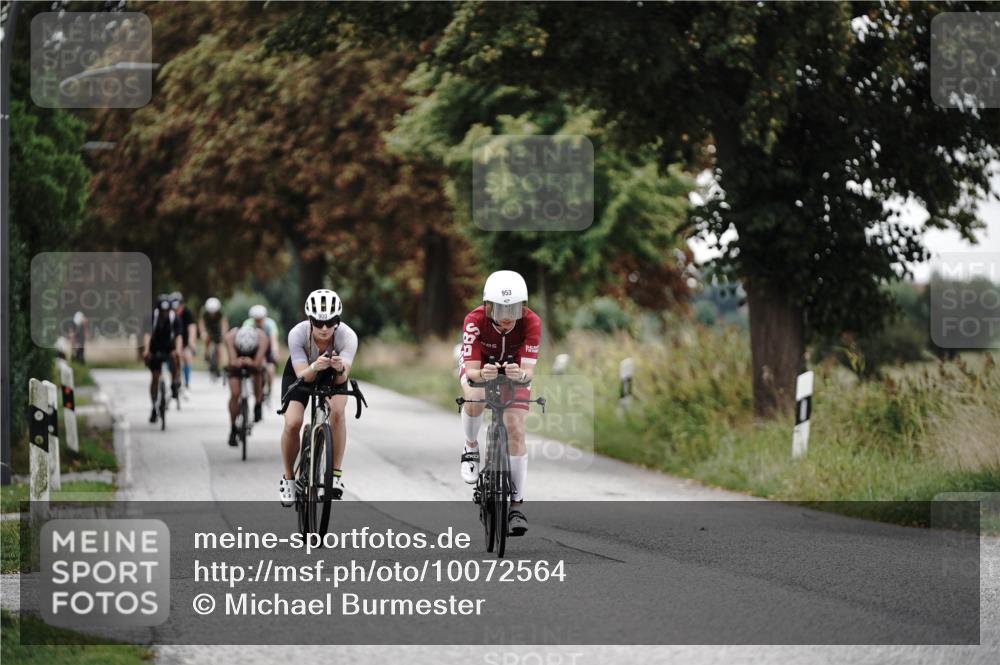 30.08.2026 - Elbe Triathlon Hamburg Michael Burmester http://msf.ph/oto/10072564 30.08.2026 10:18:24 Radfahren 556, 571, 618, 725, 900, 953 meine-sportfotos.de