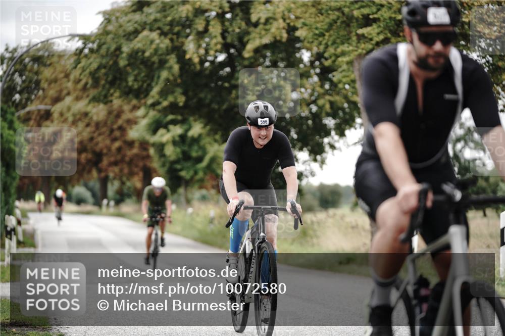 30.08.2026 - Elbe Triathlon Hamburg Michael Burmester http://msf.ph/oto/10072580 30.08.2026 10:18:31 Radfahren 556, 571, 618, 725, 774 meine-sportfotos.de
