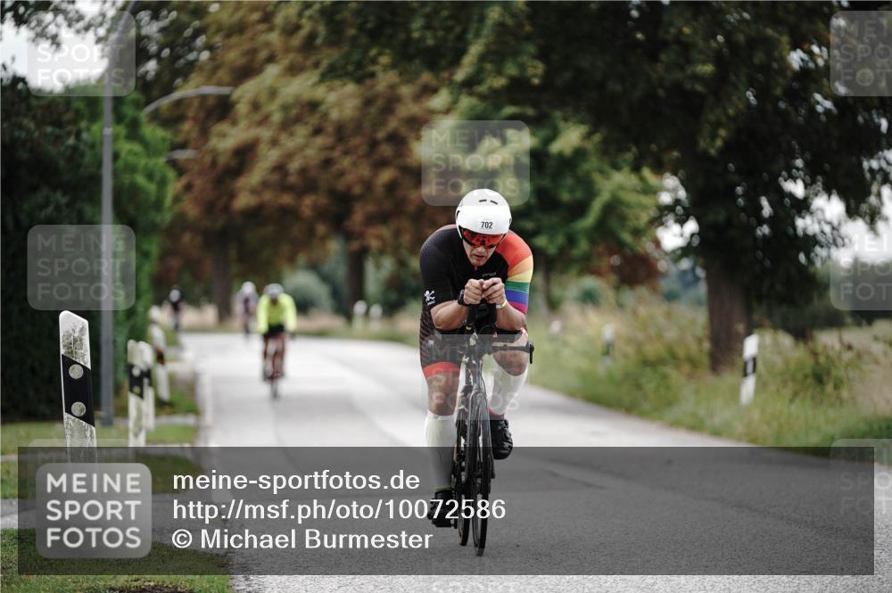 30.08.2026 - Elbe Triathlon Hamburg Michael Burmester http://msf.ph/oto/10072586 30.08.2026 10:18:38 Radfahren 666, 702 meine-sportfotos.de