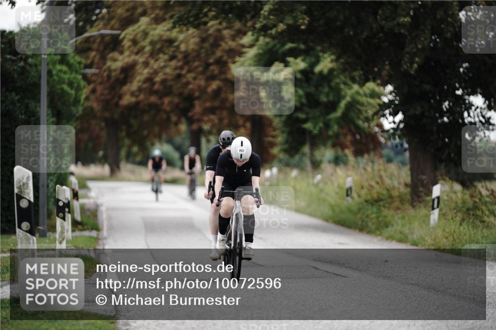 30.08.2026 - Elbe Triathlon Hamburg Michael Burmester http://msf.ph/oto/10072596 30.08.2026 10:18:51 Radfahren 568, 827, 882 meine-sportfotos.de