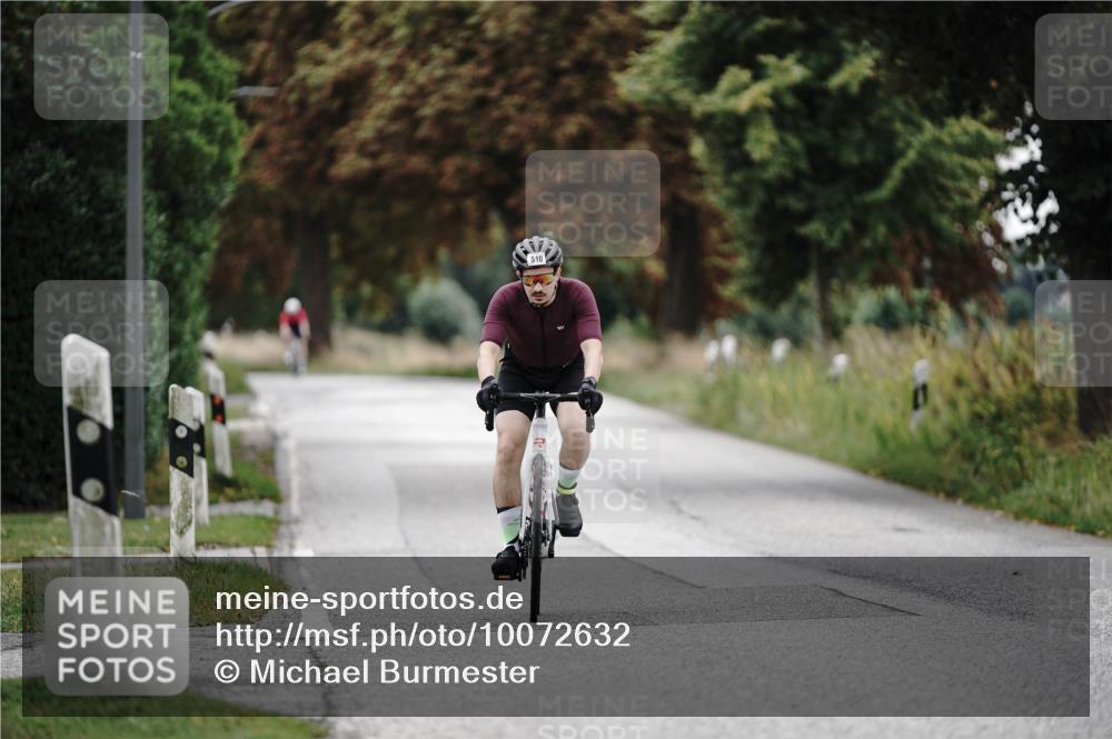 30.08.2026 - Elbe Triathlon Hamburg Michael Burmester http://msf.ph/oto/10072632 30.08.2026 10:19:40 Radfahren 510 meine-sportfotos.de
