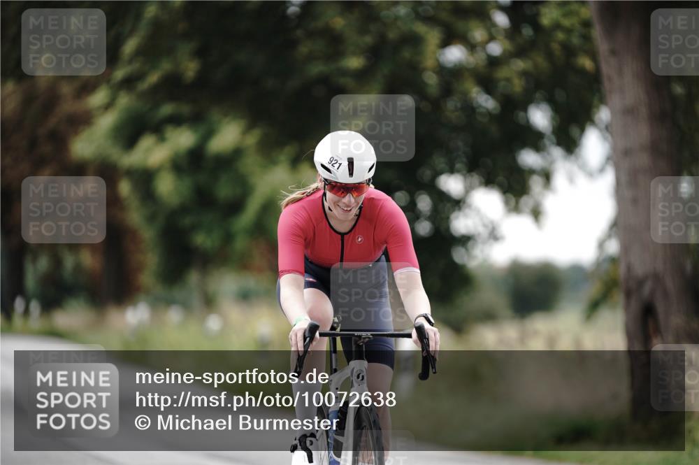 30.08.2026 - Elbe Triathlon Hamburg Michael Burmester http://msf.ph/oto/10072638 30.08.2026 10:19:53 Radfahren 674, 921 meine-sportfotos.de