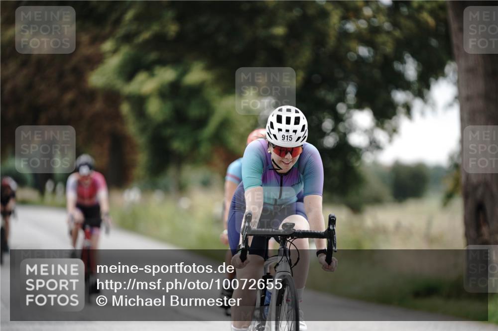 30.08.2026 - Elbe Triathlon Hamburg Michael Burmester http://msf.ph/oto/10072655 30.08.2026 10:20:24 Radfahren 857, 862, 873, 915, 978 meine-sportfotos.de