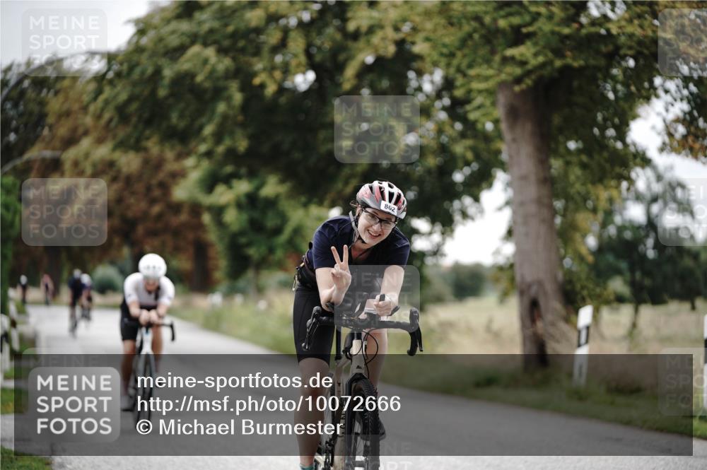 30.08.2026 - Elbe Triathlon Hamburg Michael Burmester http://msf.ph/oto/10072666 30.08.2026 10:20:29 Radfahren 659, 798, 857, 862, 873 meine-sportfotos.de