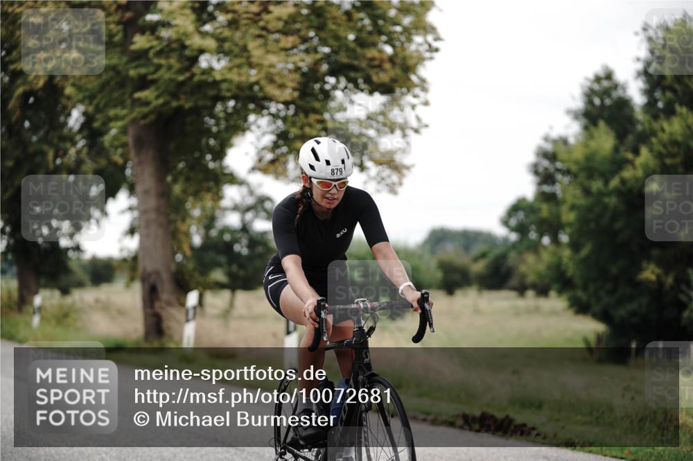 30.08.2026 - Elbe Triathlon Hamburg Michael Burmester http://msf.ph/oto/10072681 30.08.2026 10:20:45 Radfahren 672, 795, 879, 942 meine-sportfotos.de