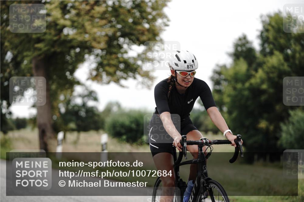 30.08.2026 - Elbe Triathlon Hamburg Michael Burmester http://msf.ph/oto/10072684 30.08.2026 10:20:45 Radfahren 672, 795, 879, 942 meine-sportfotos.de