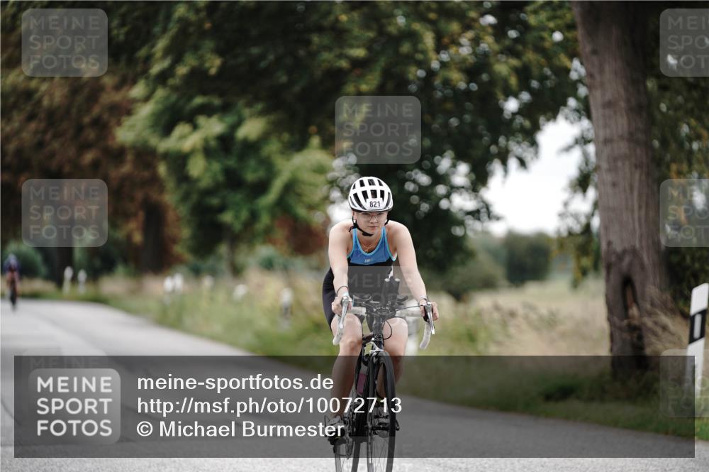 30.08.2026 - Elbe Triathlon Hamburg Michael Burmester http://msf.ph/oto/10072713 30.08.2026 10:21:19 Radfahren 694, 805, 821, 917 meine-sportfotos.de