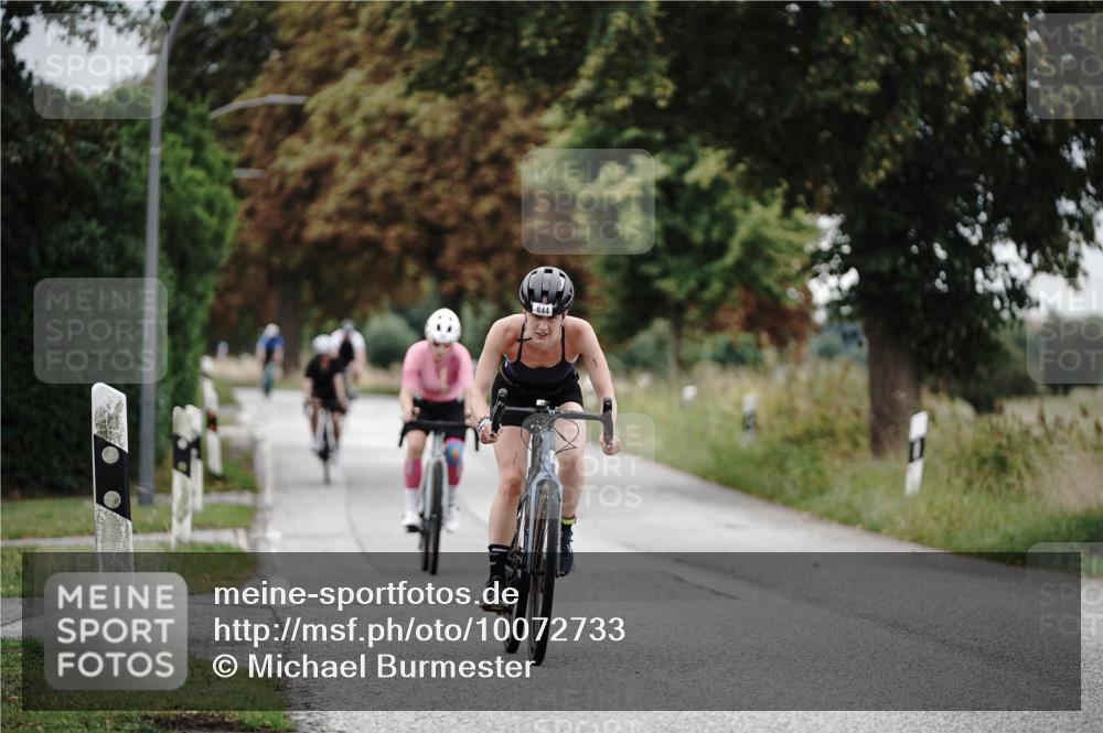 30.08.2026 - Elbe Triathlon Hamburg Michael Burmester http://msf.ph/oto/10072733 30.08.2026 10:22:10 Radfahren 591, 844, 868, 945 meine-sportfotos.de