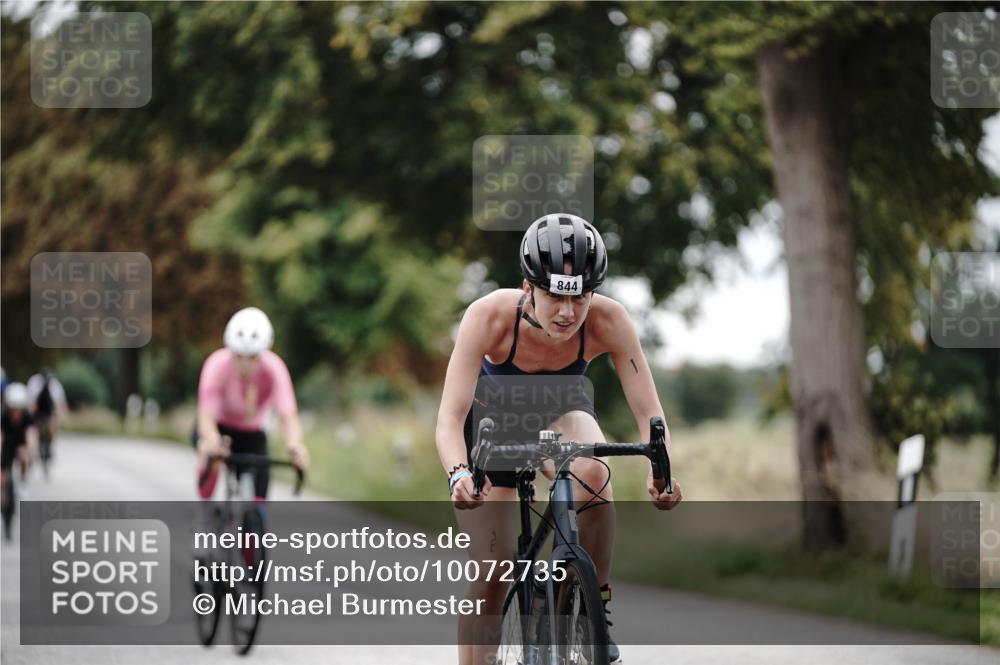 30.08.2026 - Elbe Triathlon Hamburg Michael Burmester http://msf.ph/oto/10072735 30.08.2026 10:22:11 Radfahren 591, 844, 868, 945 meine-sportfotos.de