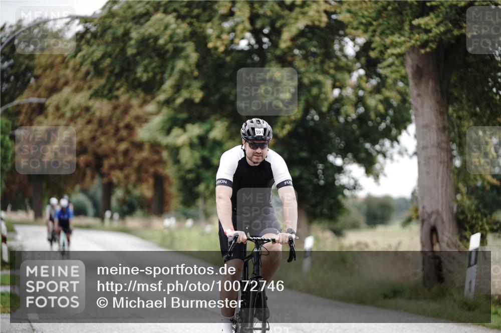 30.08.2026 - Elbe Triathlon Hamburg Michael Burmester http://msf.ph/oto/10072746 30.08.2026 10:22:17 Radfahren 591, 679, 847, 945 meine-sportfotos.de