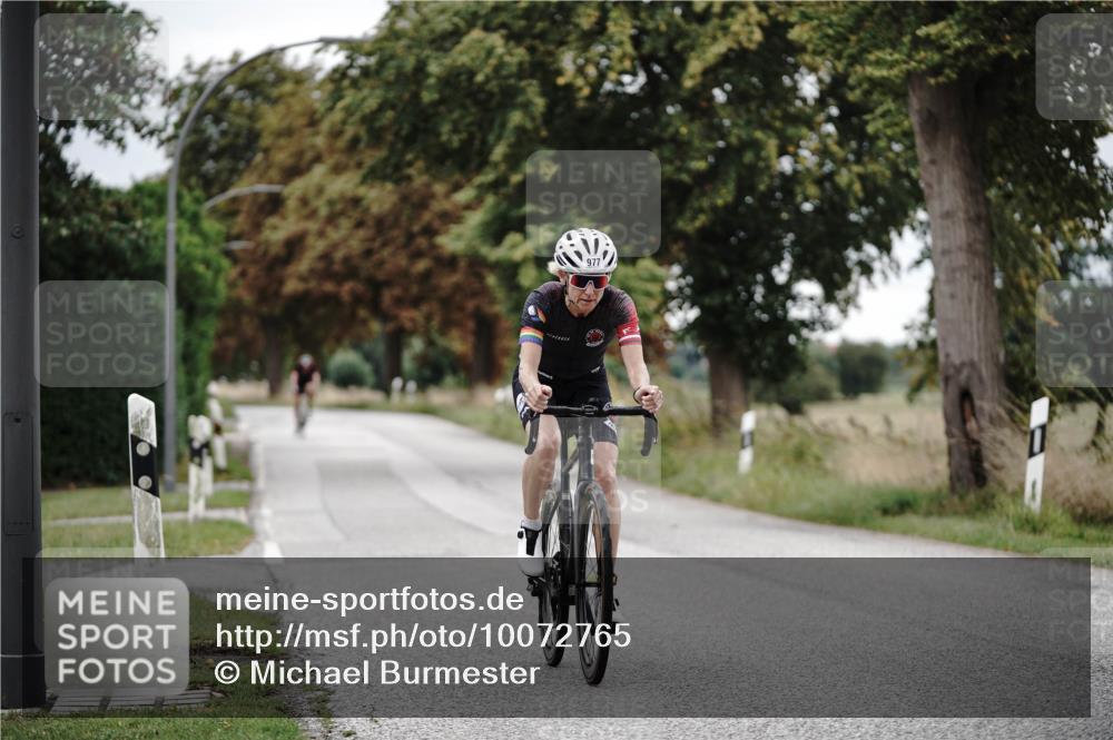 30.08.2026 - Elbe Triathlon Hamburg Michael Burmester http://msf.ph/oto/10072765 30.08.2026 10:22:35 Radfahren 791, 903, 977 meine-sportfotos.de