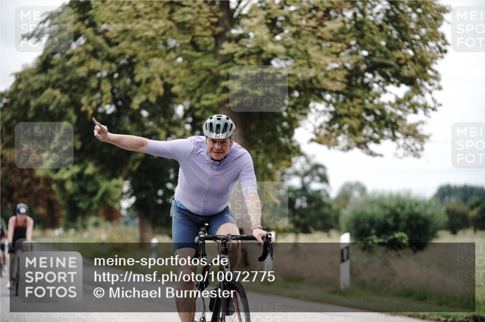 30.08.2026 - Elbe Triathlon Hamburg Michael Burmester http://msf.ph/oto/10072775 30.08.2026 10:22:52 Radfahren 687, 715, 721, 794, 952, 968 meine-sportfotos.de