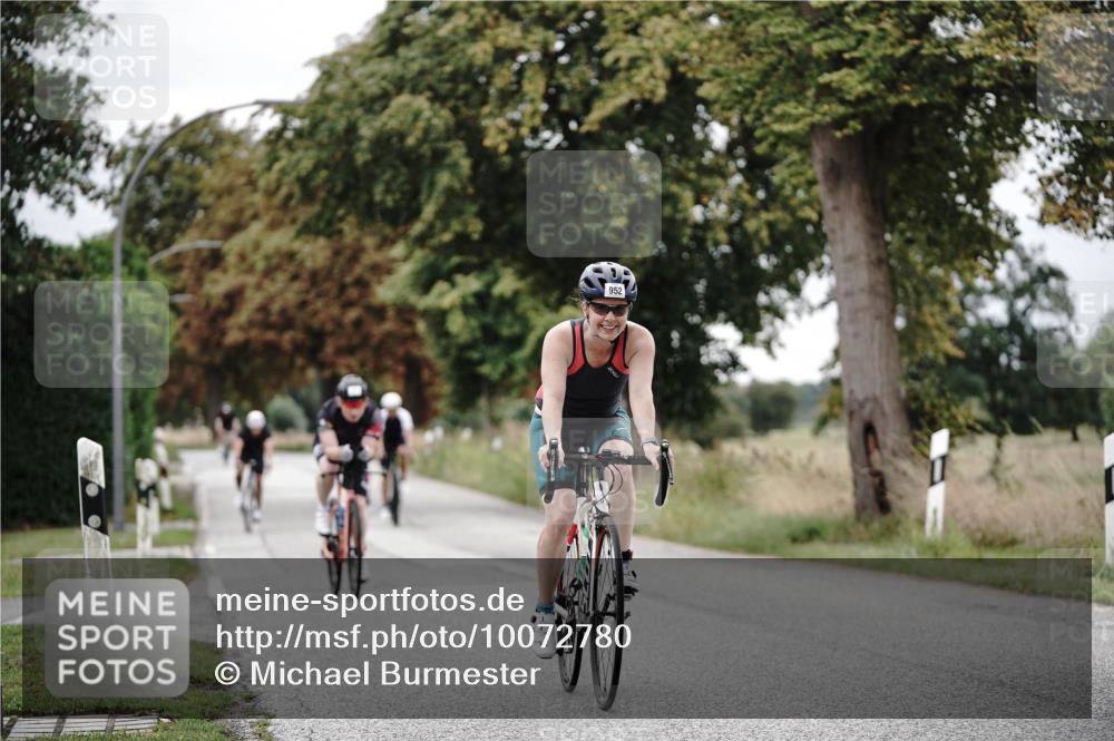 30.08.2026 - Elbe Triathlon Hamburg Michael Burmester http://msf.ph/oto/10072780 30.08.2026 10:22:53 Radfahren 687, 715, 721, 794, 952, 968 meine-sportfotos.de