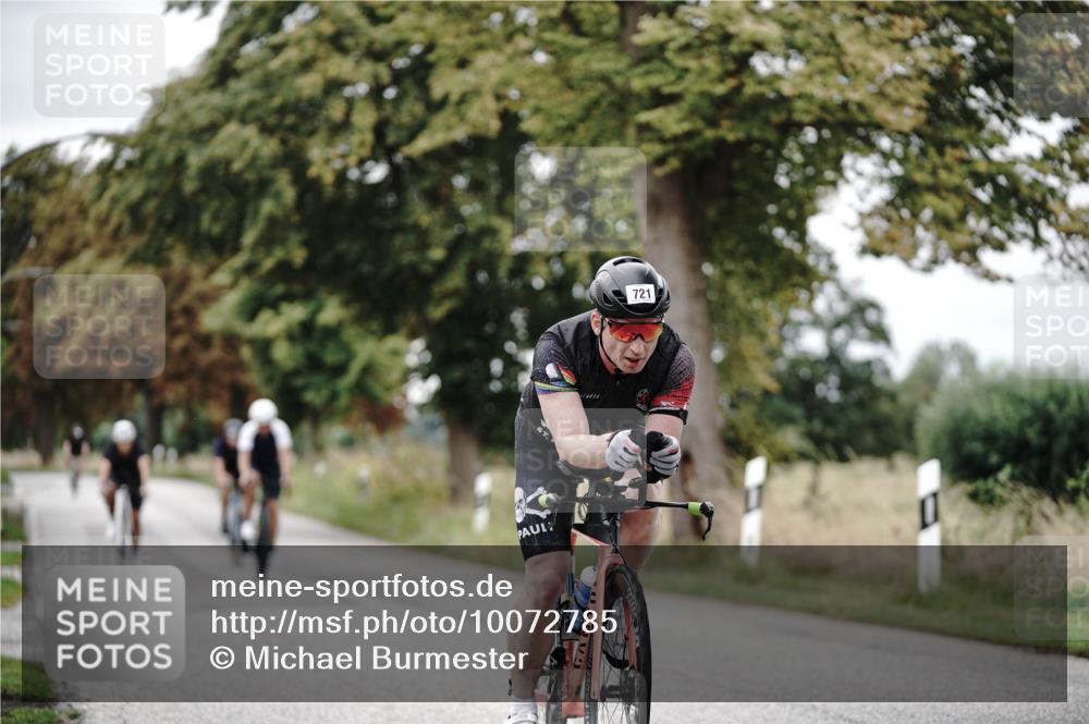 30.08.2026 - Elbe Triathlon Hamburg Michael Burmester http://msf.ph/oto/10072785 30.08.2026 10:22:55 Radfahren 715, 721, 794, 952, 968 meine-sportfotos.de