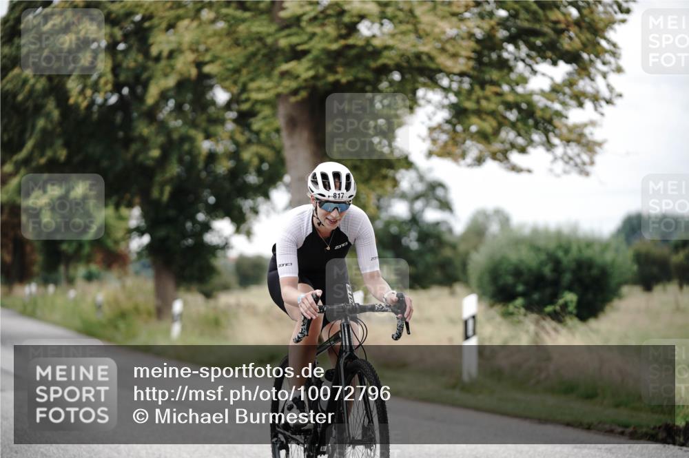 30.08.2026 - Elbe Triathlon Hamburg Michael Burmester http://msf.ph/oto/10072796 30.08.2026 10:23:18 Radfahren 817, 845 meine-sportfotos.de