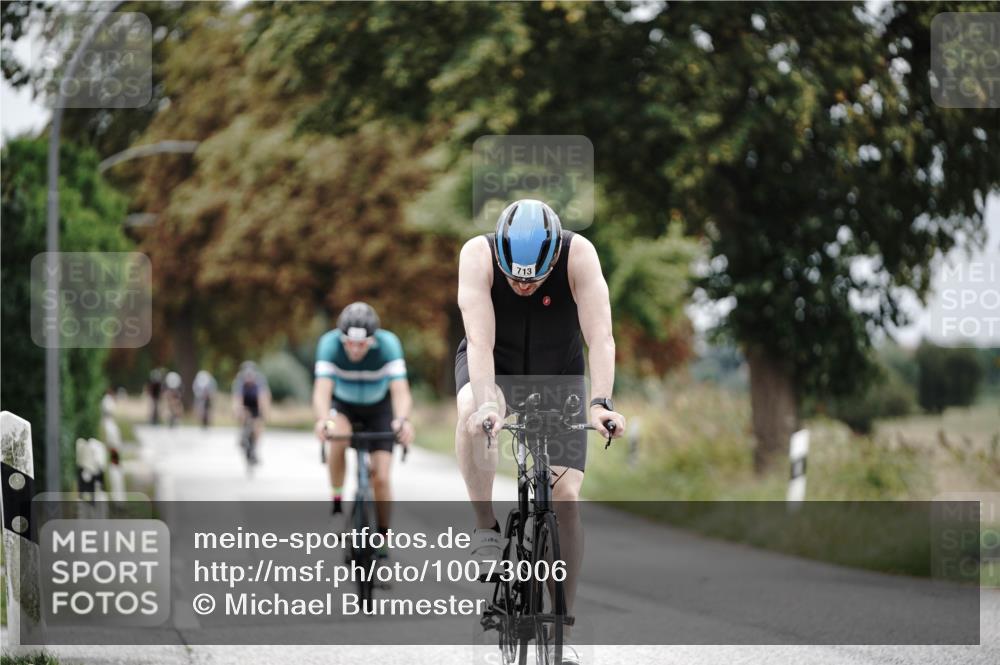 30.08.2026 - Elbe Triathlon Hamburg Michael Burmester http://msf.ph/oto/10073006 30.08.2026 10:27:49 Radfahren 690, 713, 855 meine-sportfotos.de