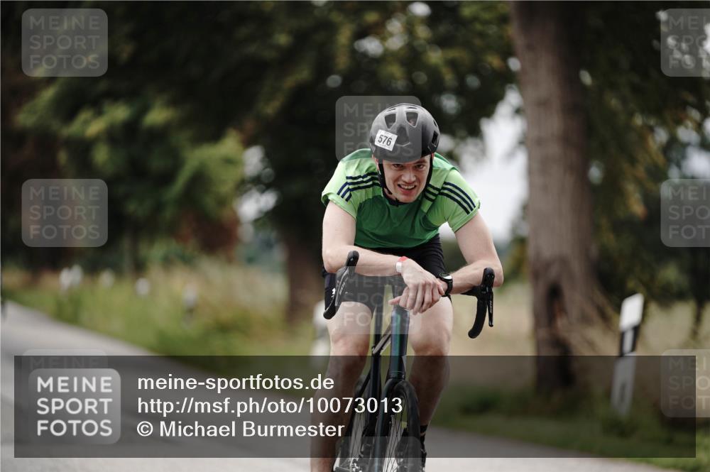 30.08.2026 - Elbe Triathlon Hamburg Michael Burmester http://msf.ph/oto/10073013 30.08.2026 10:27:56 Radfahren 855, 920, 950, 969, 1045 meine-sportfotos.de